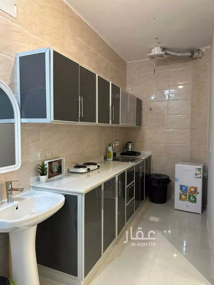 شقة للإيجار في شارع ضرماء, حي النزهة, مدينة أبها, منطقة عسير 6