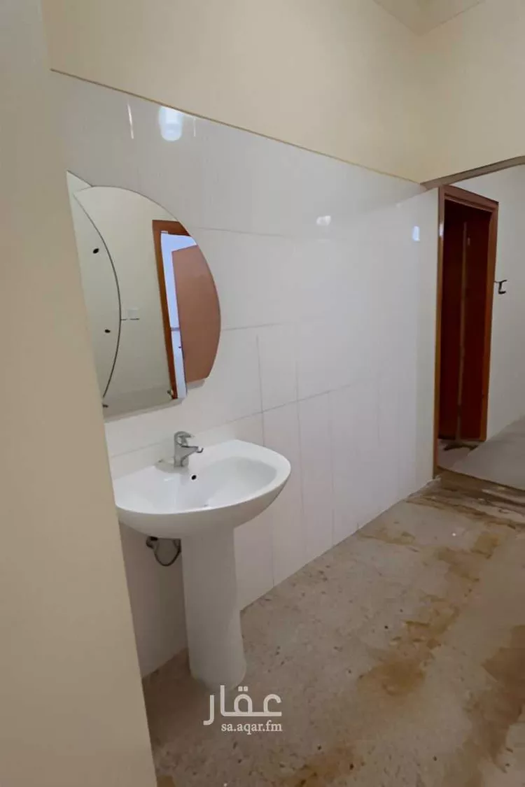 شقة للإيجار في شارع بشير ابن الحارث, حي اليرموك, مدينة خميس مشيط, منطقة عسير صورة 3