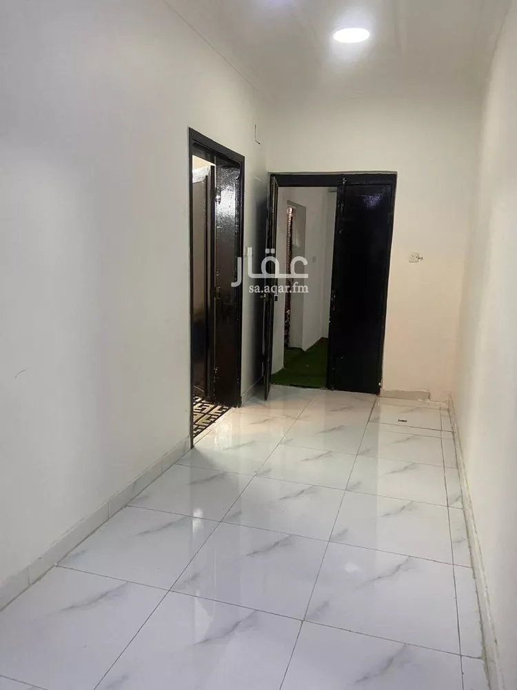 دور للبيع في شارع حبة ابن جوين, حي الهرير الغربى, مدينة خميس مشيط, منطقة عسير صورة 4