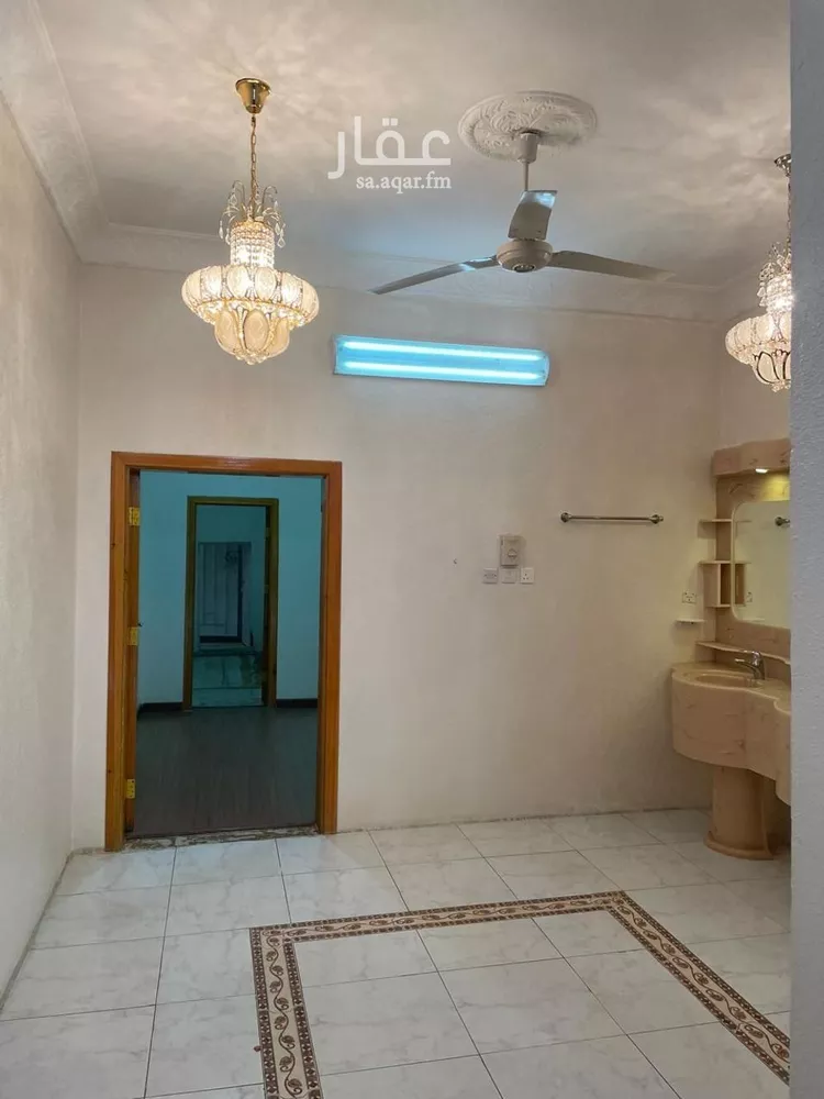 عمارة للبيع في شارع عامر ابن امية, حي الشرفية, مدينة خميس مشيط, منطقة عسير صورة 3