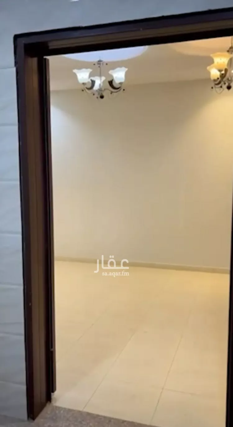 شقة للإيجار في شارع عباس عبدالجبار, حي الزهور, مدينة أبها, منطقة عسير صورة 2