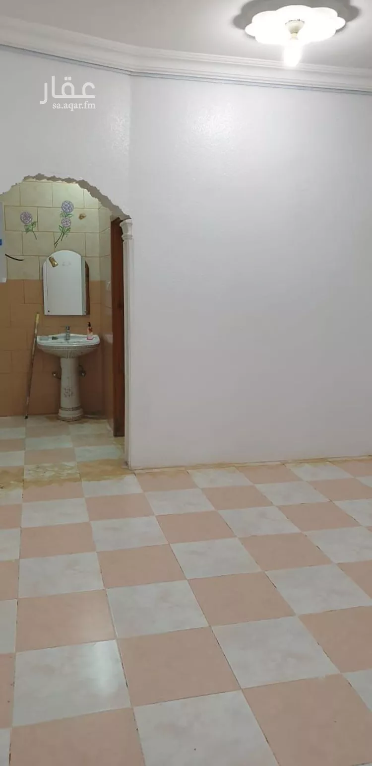 شقة للإيجار في شارع ابو عاصم النبيل, حي المروج, مدينة أبها, منطقة عسير صورة 3