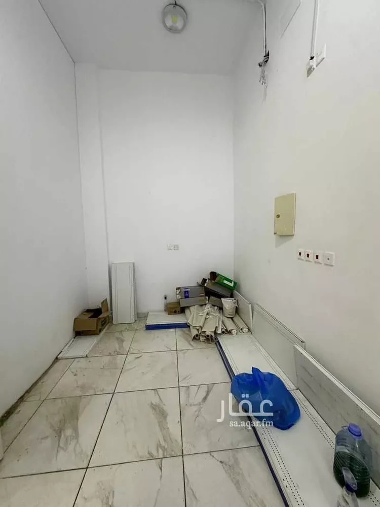 محل للإيجار في شارع فلاح جابر سعد القحطاني, حي الغدير, مدينة أبها, منطقة عسير 24