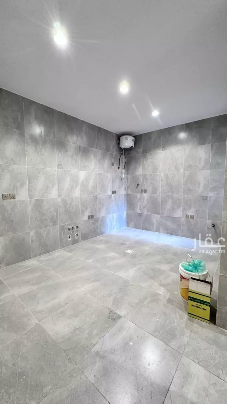 Floor for Sale in Abha Guraiger ุตูุฑุฉ 4
