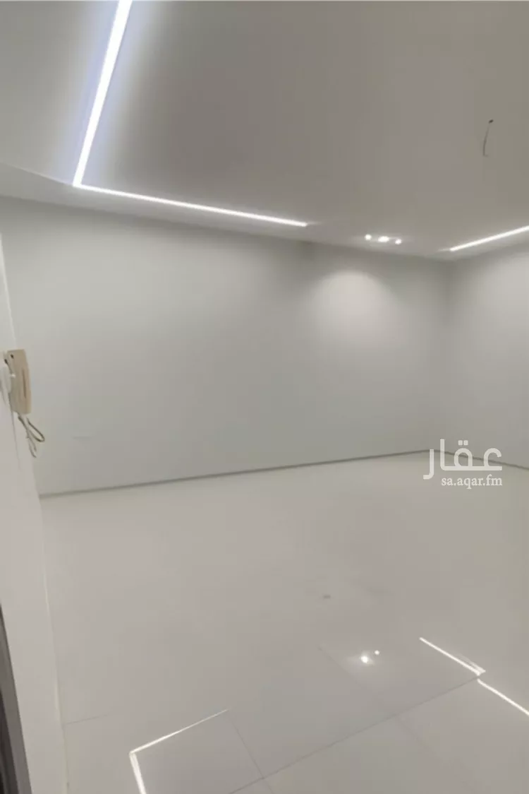 شقة للإيجار في شارع بني رزام, حي اليمامة, مدينة أبها, منطقة عسير صورة 4