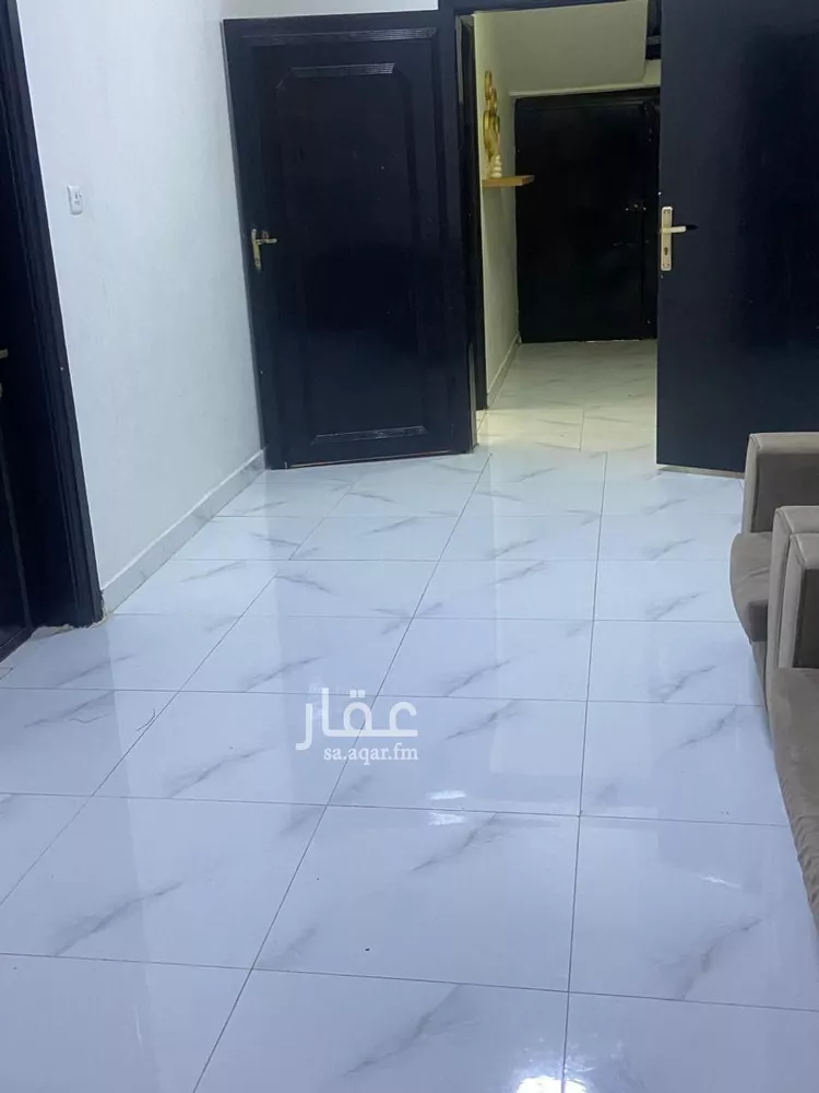 دور للبيع في شارع حبة ابن جوين, حي الهرير الغربى, مدينة خميس مشيط, منطقة عسير صورة 5