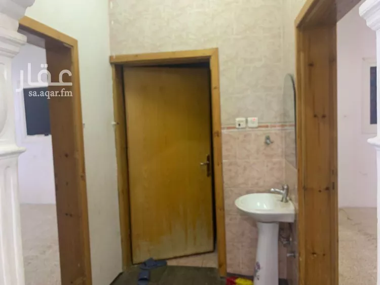 شقة للإيجار في شارع ابو جعفر القرشي, حي الرونة, مدينة خميس مشيط, منطقة عسير صورة 5