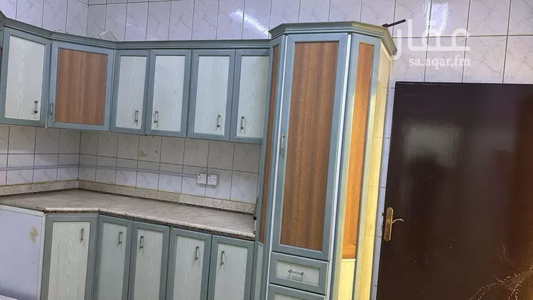 شقة للإيجار في شارع بدر التمام, حي أم سرار, مدينة خميس مشيط, منطقة عسير صورة 4