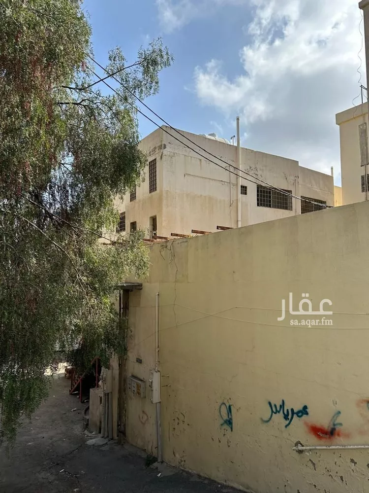 Building for Sale in Abha An Nasab 10