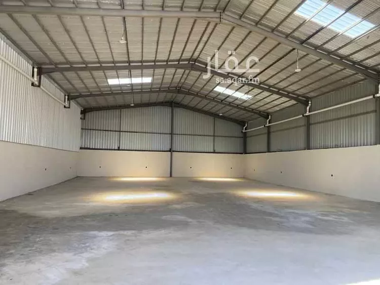 مستودع للإيجار في شارع ابي غانم الحلبي, حي الصناعية, مدينة خميس مشيط, منطقة عسير صورة 2