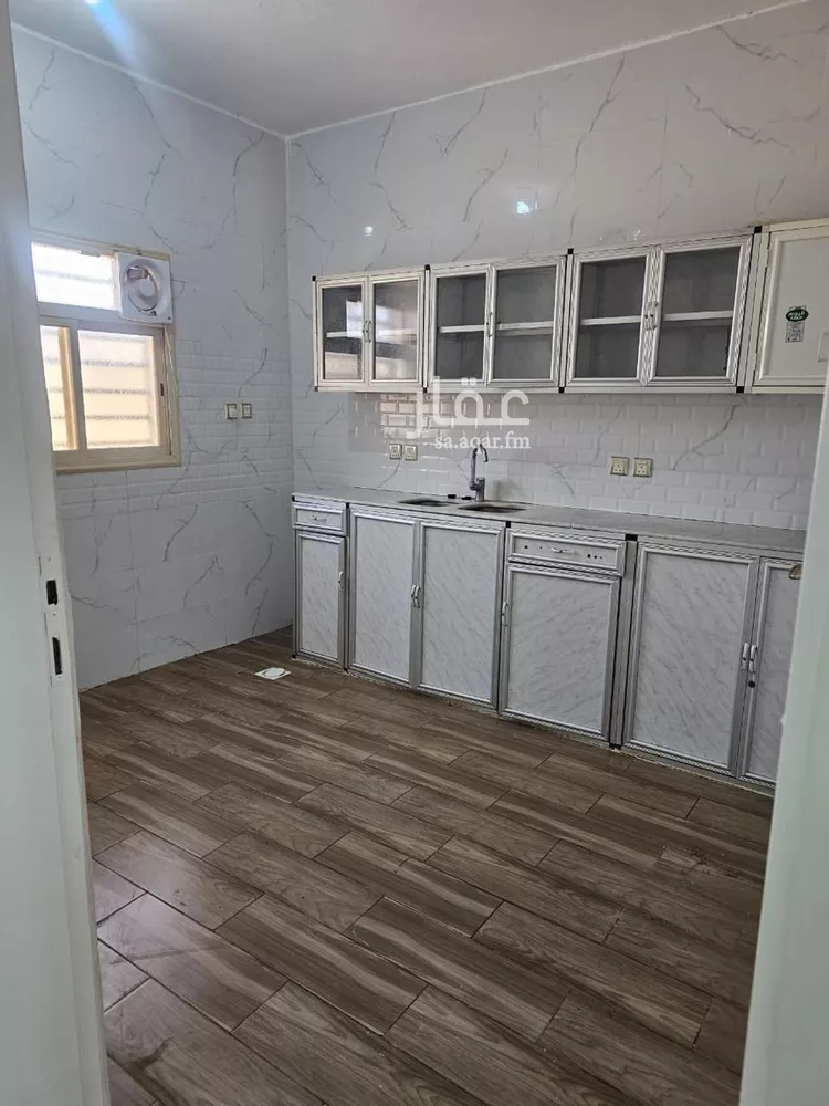 عمارة للبيع في شارع الحريضة, حي الحريضه, مدينة الحريضه, منطقة عسير 8