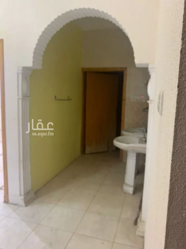 شقة للإيجار في شارع ابو جعفر القرشي, حي الرونة, مدينة خميس مشيط, منطقة عسير صورة 2