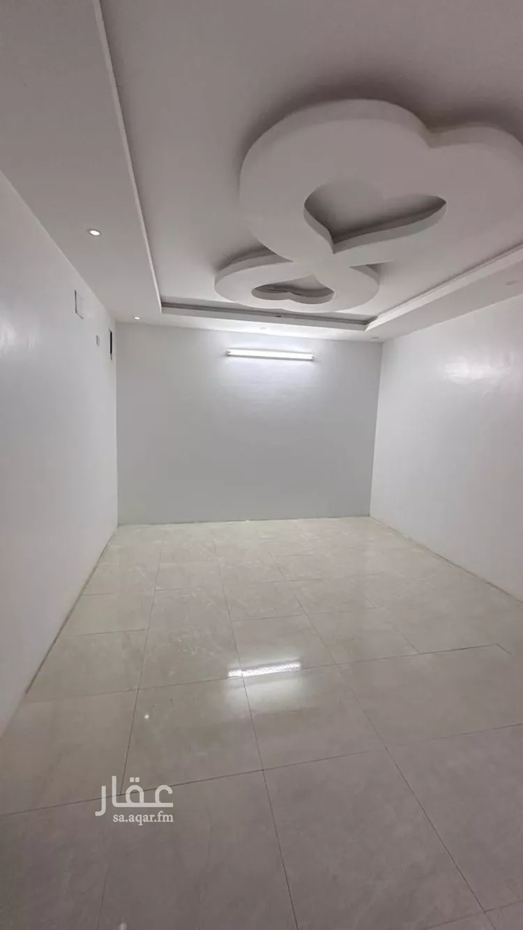 عمارة للبيع في شارع عرفجة البارقي, مدينة بارق - الخوش, منطقة عسير صورة 4