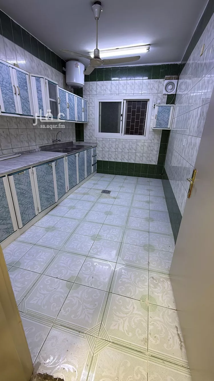 شقة للإيجار في شارع جميل ابن جمح, حي الهرير الغربى, مدينة خميس مشيط, منطقة عسير صورة 5