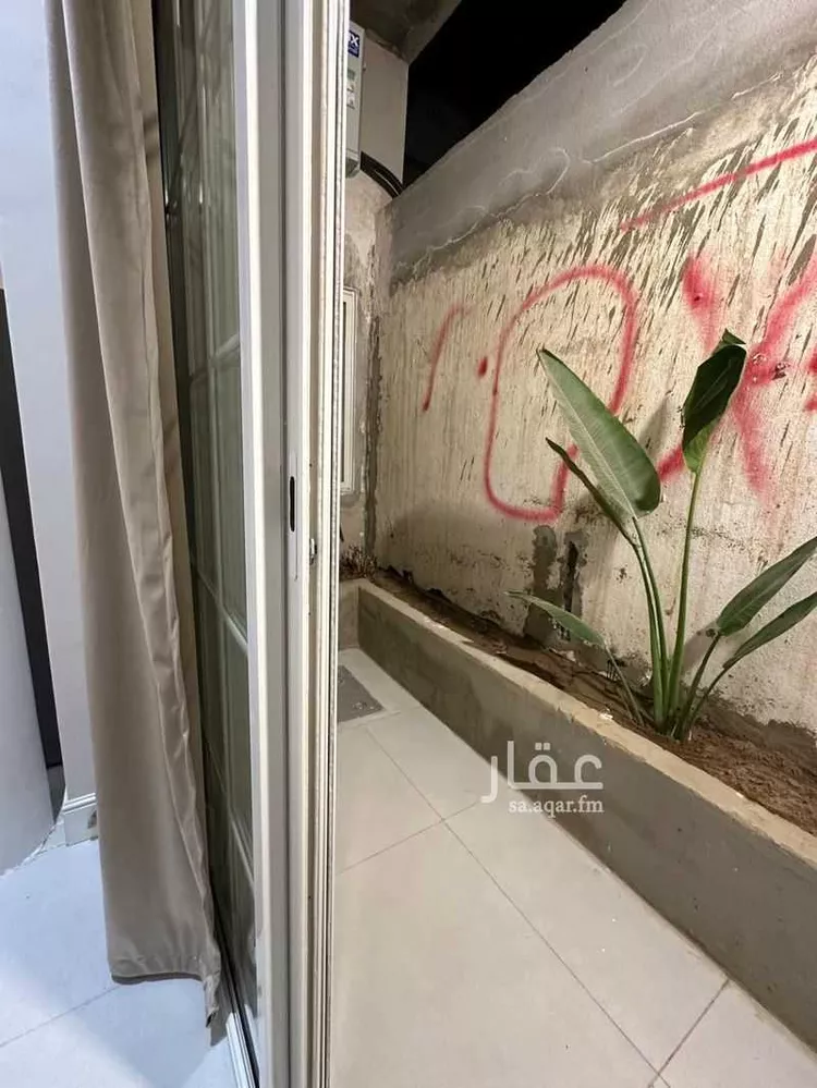 شقة للإيجار في شارع شافع بن صالح, حي العرق الجنوبى, مدينة خميس مشيط, منطقة عسير 13