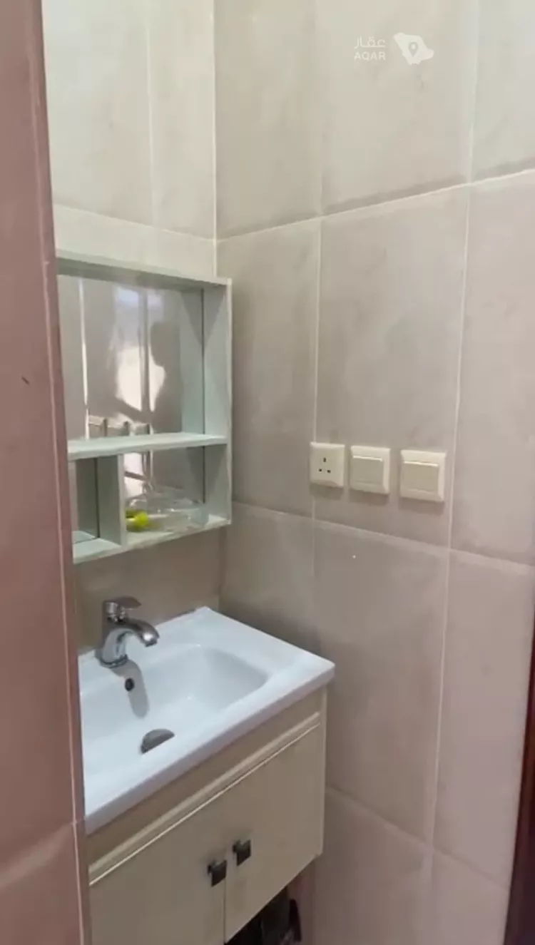Room for Rent in Khamis Mushait Ar Rabie 2