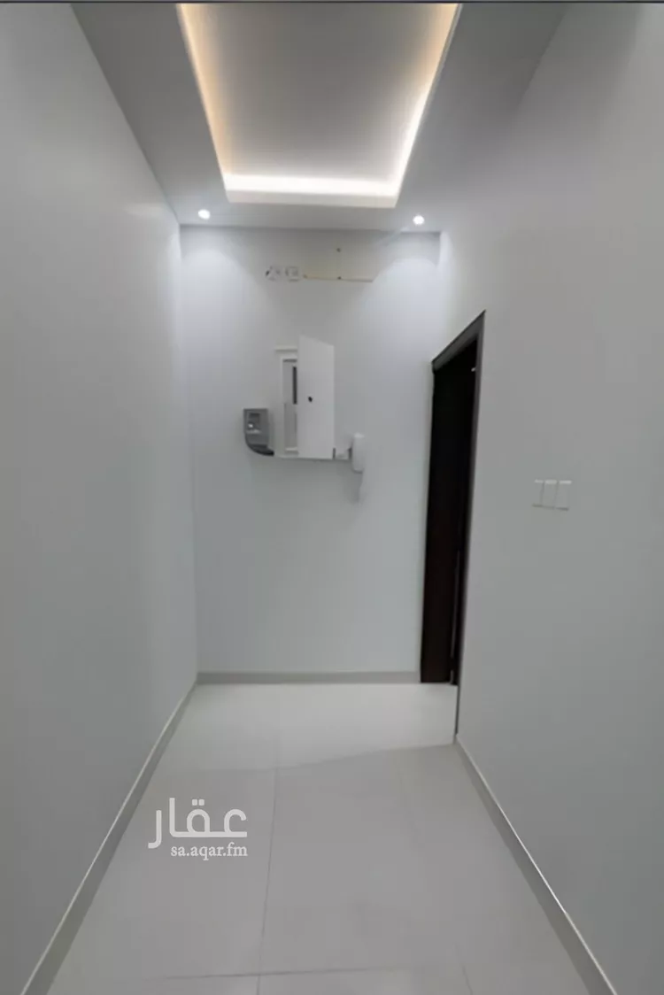 شقة للإيجار في شارع بني رزام, حي اليمامة, مدينة أبها, منطقة عسير صورة 3