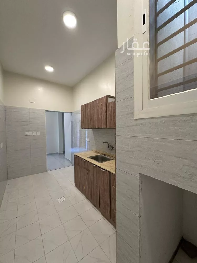 شقة للإيجار في شارع حزيفة بن اوس, حي شكر, مدينة خميس مشيط, منطقة عسير صورة 5