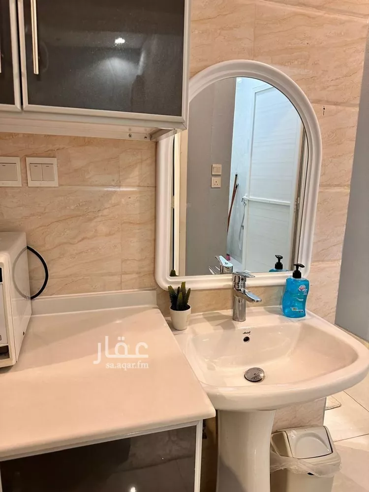 شقة للإيجار في شارع ضرماء, حي النزهة, مدينة أبها, منطقة عسير صورة 3