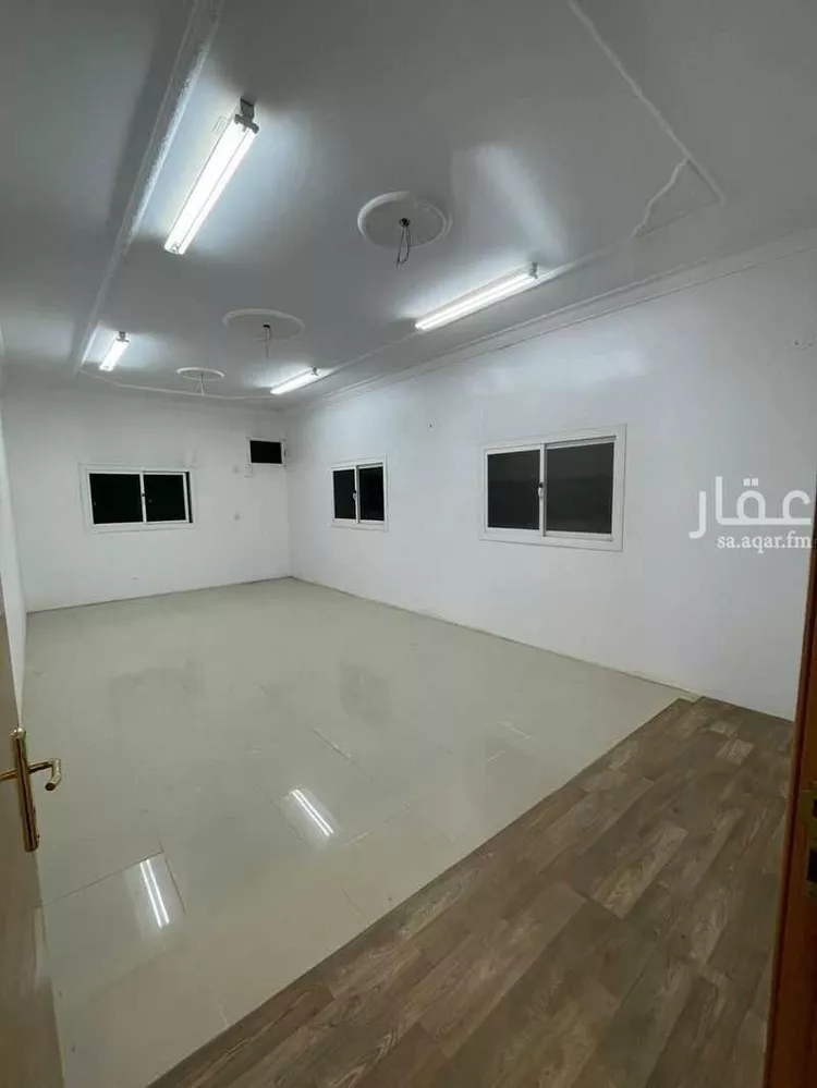 شقة للإيجار في شارع غير مسمى, حي الوفاء, مدينة خميس مشيط, منطقة عسير صورة 3