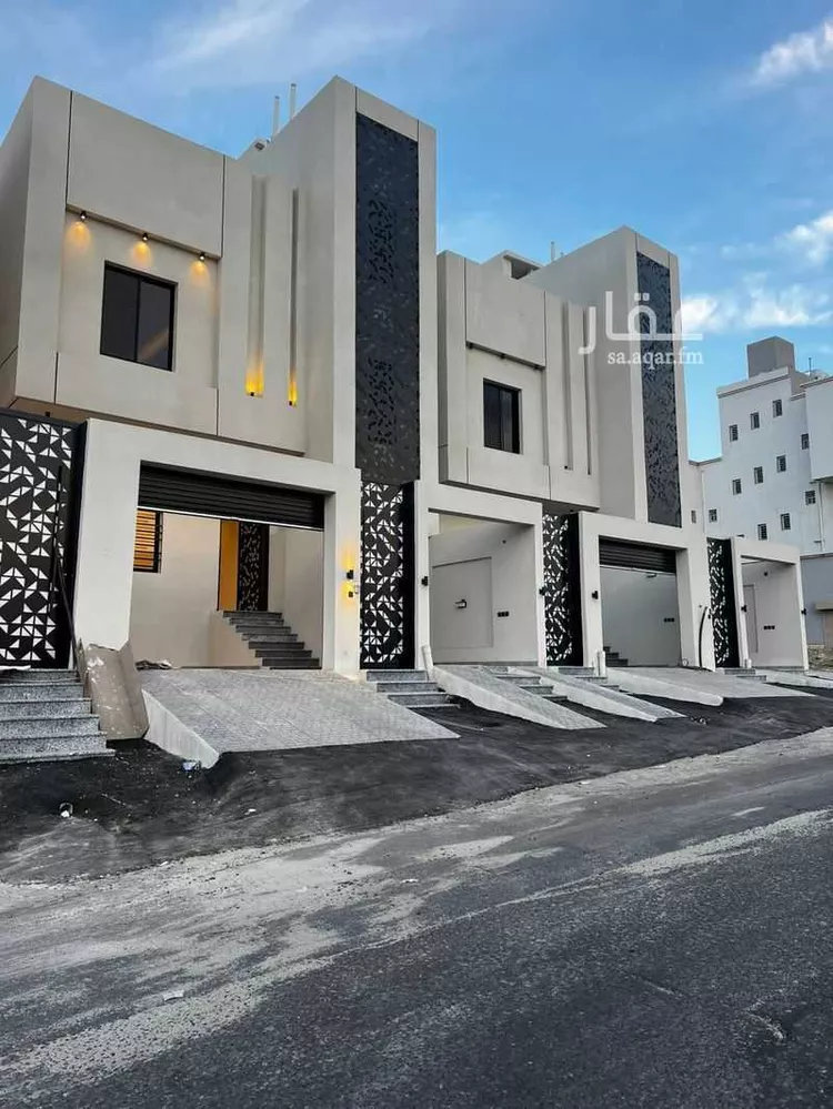 Floor for Sale in Khamis Mushait Al Moosa Subdivision