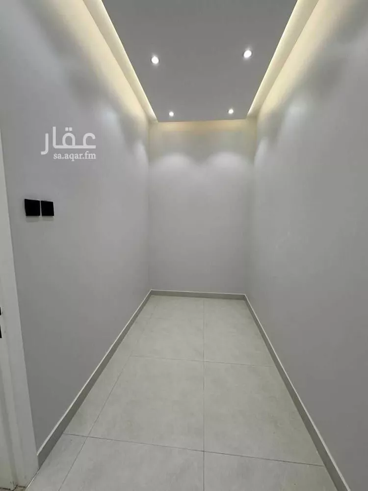 فيلا للبيع في شارع وادي الشعبة, حي الروضة, مدينة أبها, منطقة عسير 6