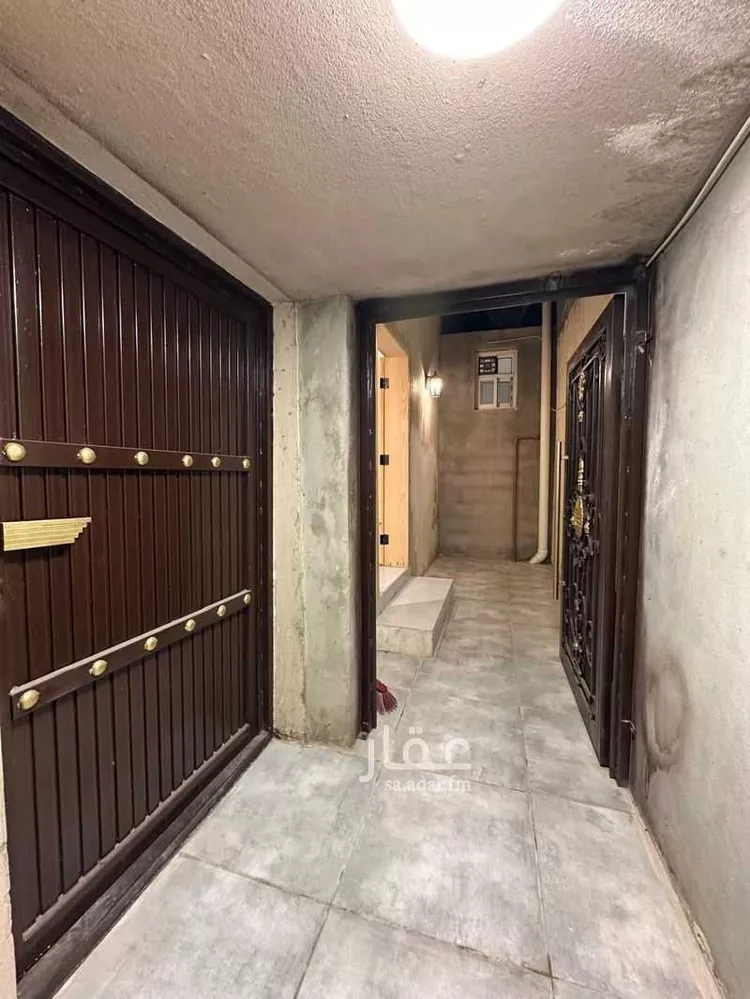 شقة للإيجار في شارع شافع بن صالح, حي العرق الجنوبى, مدينة خميس مشيط, منطقة عسير 6