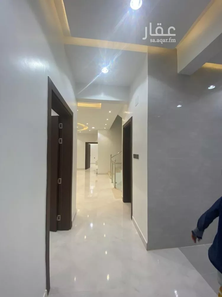 فيلا للإيجار في شارع عبيدة ابن الحارث, حي أحد, مدينة خميس مشيط, منطقة عسير صورة 2