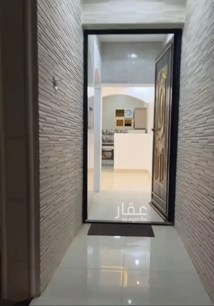 عمارة للإيجار في شارع عقبة الفارسي, حي شكر, مدينة خميس مشيط, منطقة عسير صورة 4