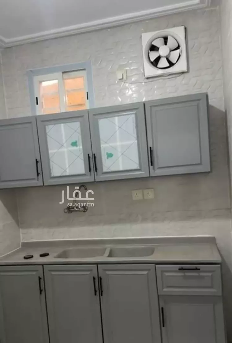 شقة للإيجار في شارع عبدالله ابن ابي طلحة زيد ابن سهل, حي الخالدية, مدينة خميس مشيط, منطقة عسير صورة 3