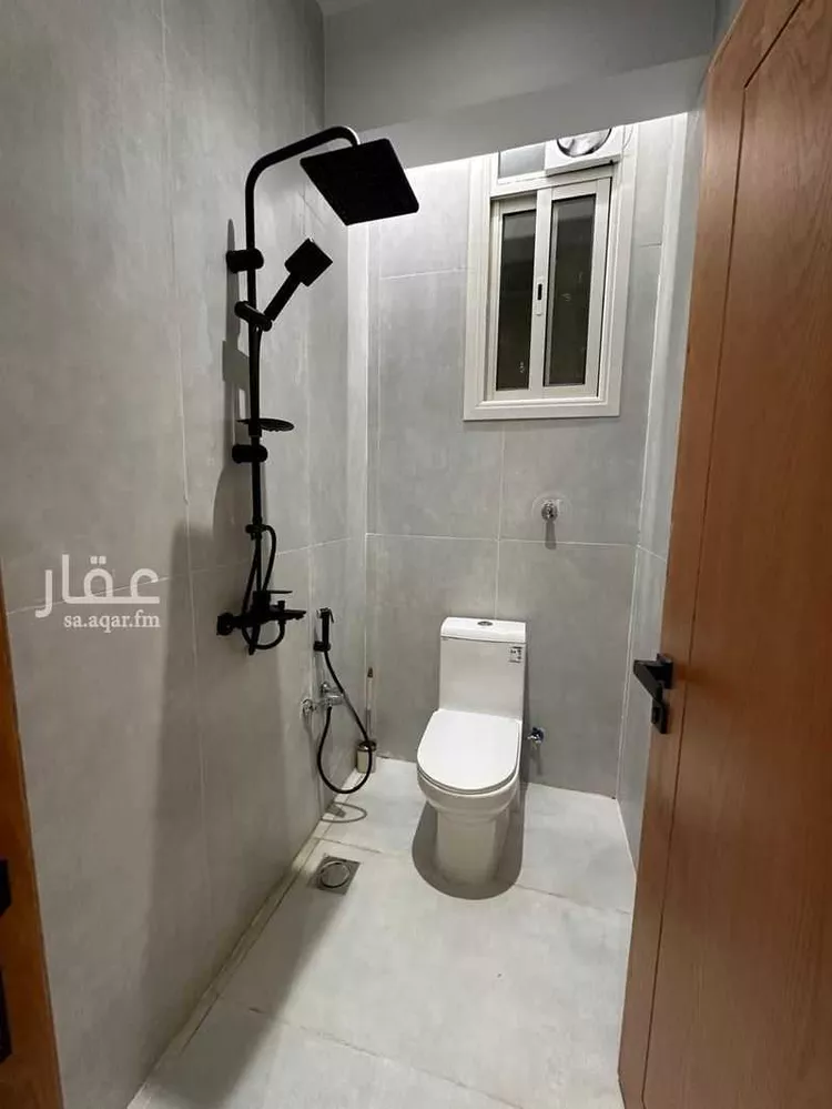 شقة للإيجار في شارع شافع بن صالح, حي العرق الجنوبى, مدينة خميس مشيط, منطقة عسير 11