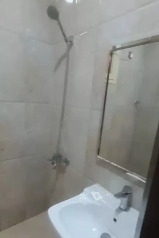 شقة للإيجار في شارع أم سرار 11, حي العرق الشمالي, مدينة خميس مشيط, منطقة عسير صورة 5