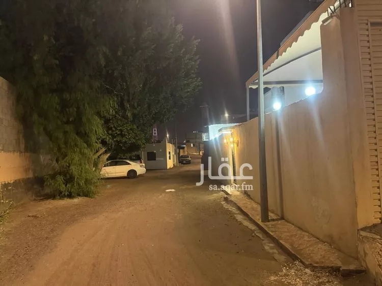 فيلا للبيع في شارع حبة ابن جوين, حي الهرير الغربى, مدينة خميس مشيط, منطقة عسير 11