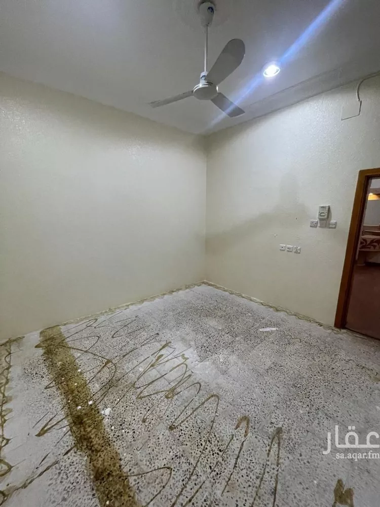 عمارة للبيع في شارع عامر ابن امية, حي الشرفية, مدينة خميس مشيط, منطقة عسير 10