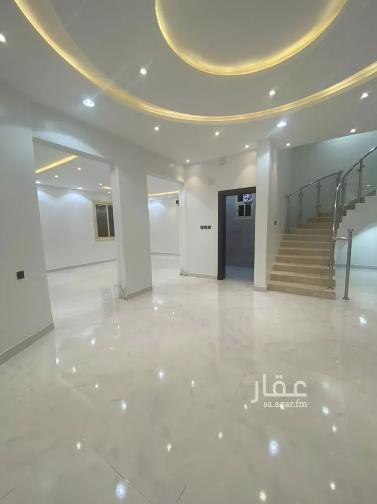 فيلا للإيجار في شارع عبيدة ابن الحارث, حي أحد, مدينة خميس مشيط, منطقة عسير صورة 3