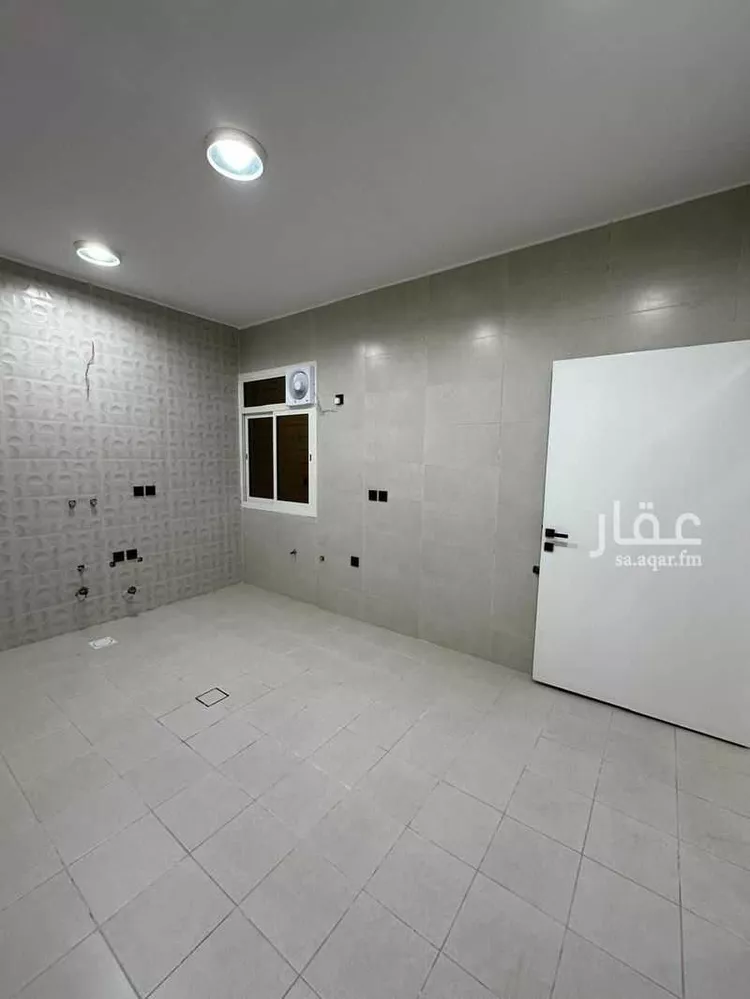 فيلا للبيع في شارع وادي الشعبة, حي الروضة, مدينة أبها, منطقة عسير 10