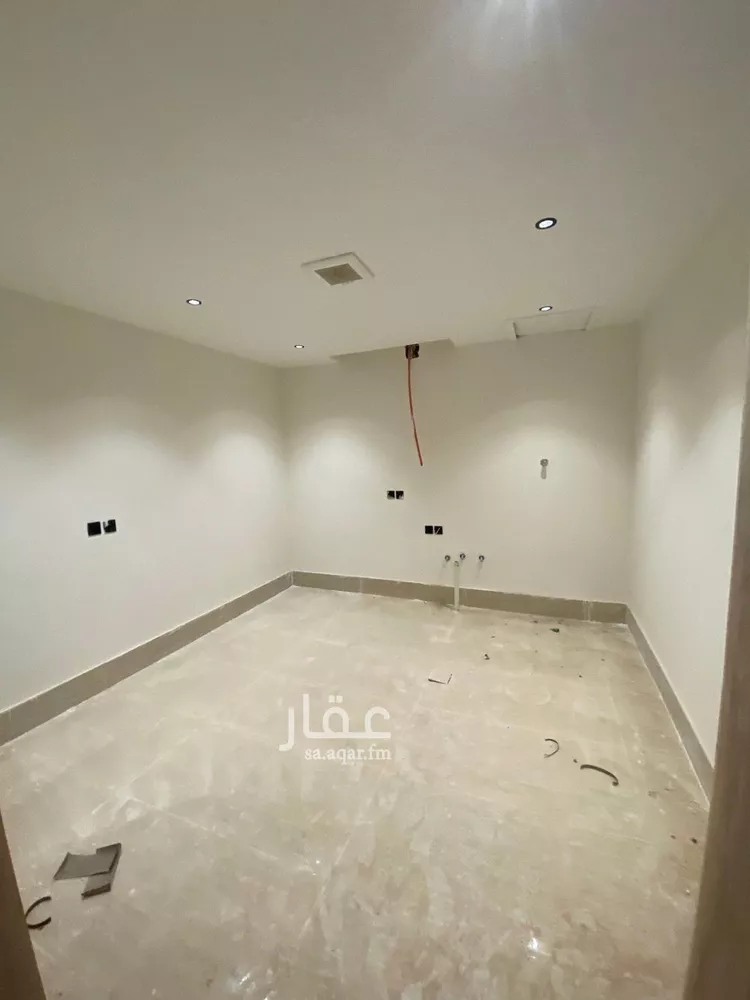 دور للبيع في شارع عبدالرحمن بن عبدالقاري, حي طويق, مدينة الرياض, منطقة الرياض صورة 5