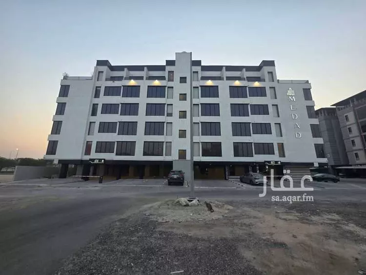 شقة للبيع في شارع الملك فهد بن عبدالعزيز سعود, حي الحمراء, مدينة الخبر, المنطقة الشرقية