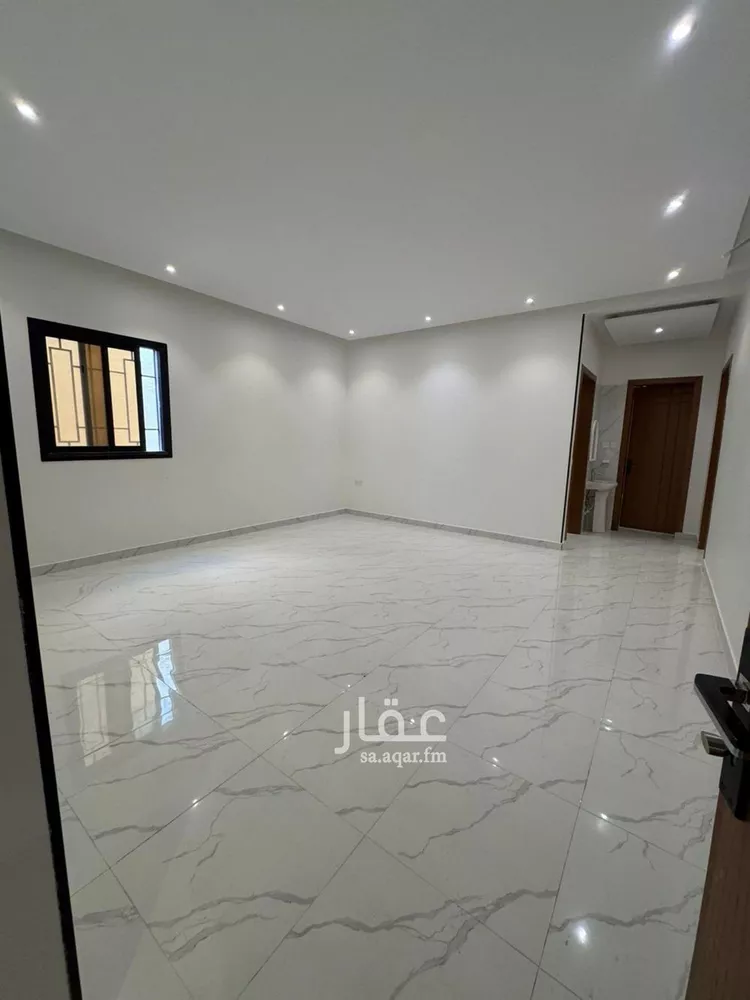 شقة للإيجار في شارع هدبة بن مصعب, حي الرمال, مدينة الرياض, منطقة الرياض