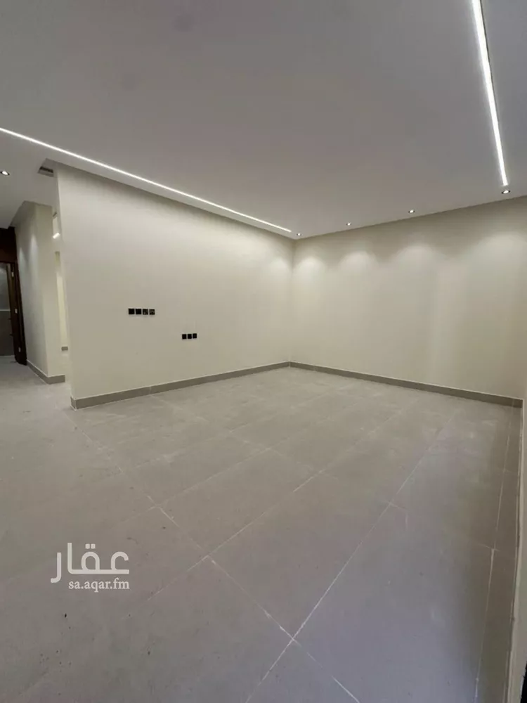 فيلا للإيجار في شارع المحلاني, حي عكاظ, مدينة الرياض, منطقة الرياض صورة 2