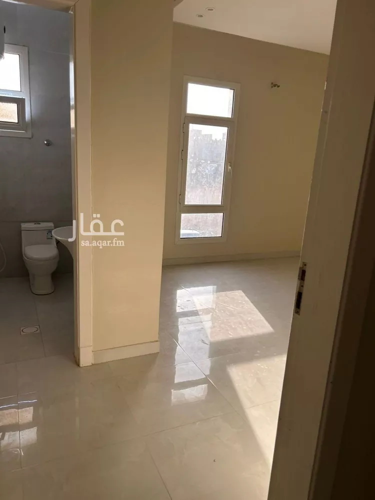 فيلا للإيجار في شارع المحلاني, حي عكاظ, مدينة الرياض, منطقة الرياض