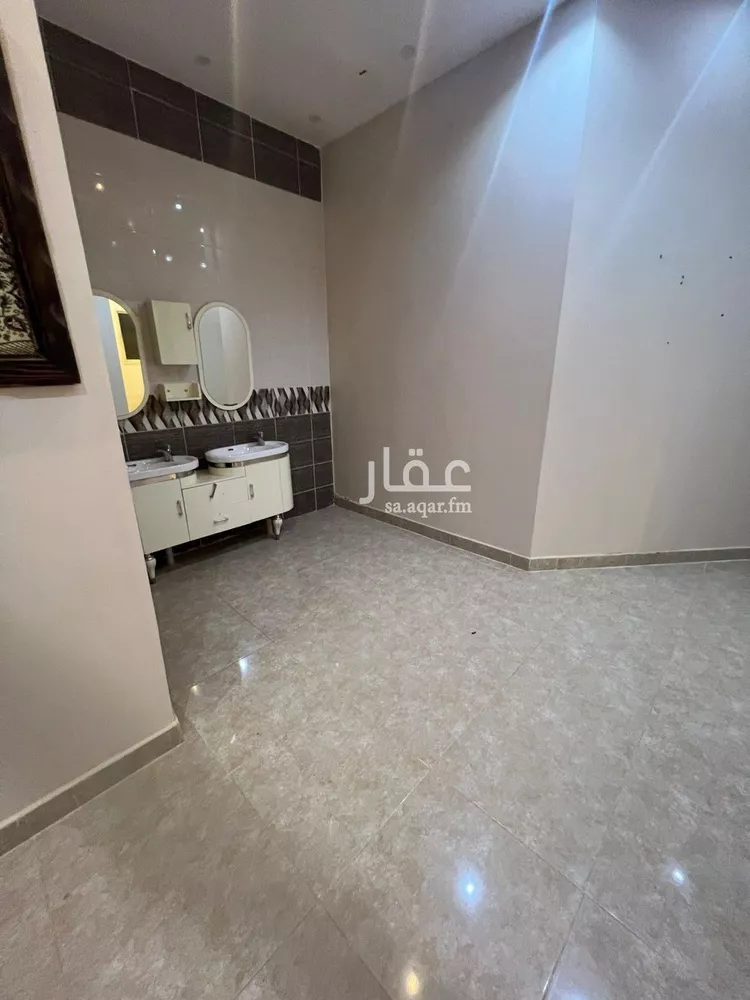 فيلا للإيجار في شارع زاهد عمر زاهد, حي طويق, مدينة الرياض, منطقة الرياض صورة 5