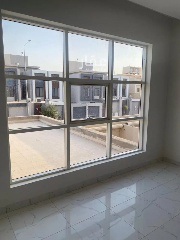 فيلا للإيجار في شارع المحلاني, حي عكاظ, مدينة الرياض, منطقة الرياض صورة 3