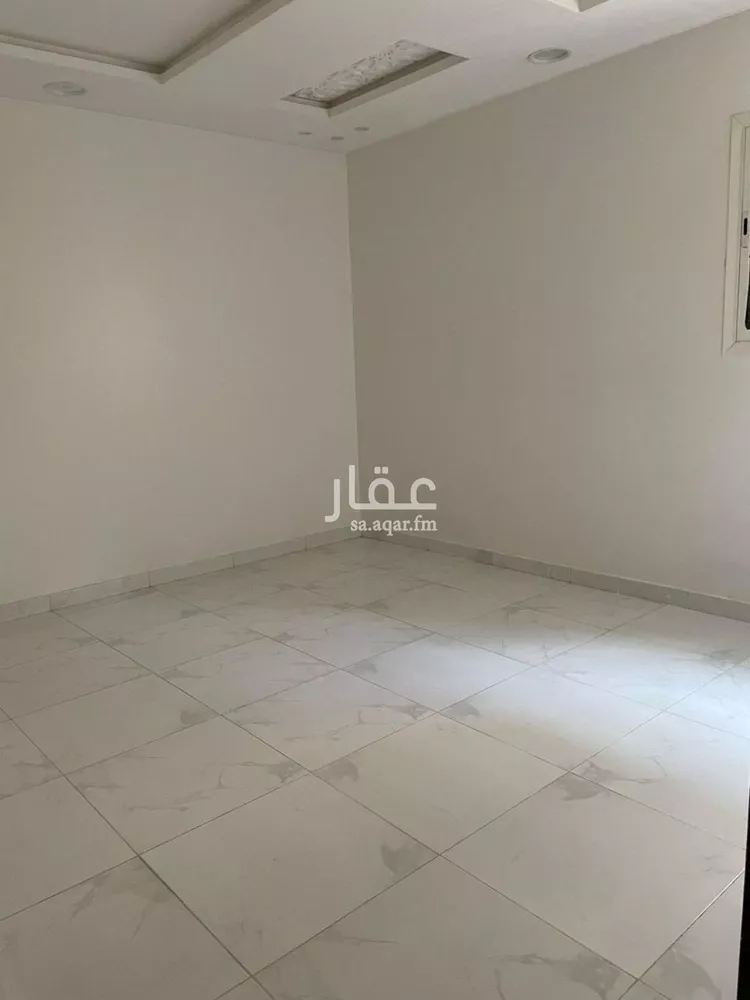 فيلا للإيجار في شارع المحلاني, حي عكاظ, مدينة الرياض, منطقة الرياض صورة 4