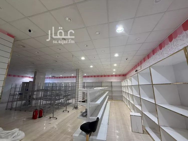 محل للإيجار في شارع الامير سلطان بن عبدالعزيز الفرعي, حي القصواء, مدينة المدينة المنورة, منطقة المدينة المنورة 6
