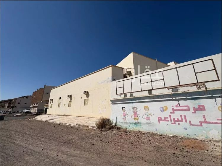 عمارة للبيع في شارع مقيس بن صبابه, حي النخيل, مدينة المدينة المنورة, منطقة المدينة المنورة صورة 3