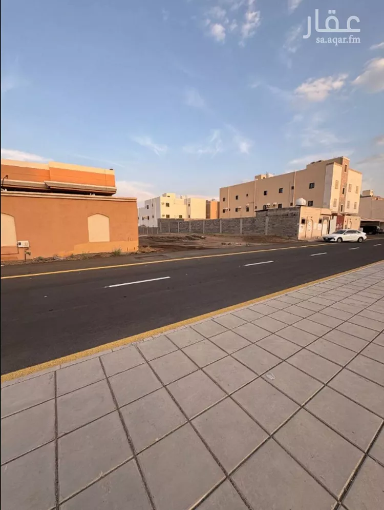 أرض للبيع في شارع احمد بن سليمان, حي شوران, مدينة المدينة المنورة, منطقة المدينة المنورة صورة 3