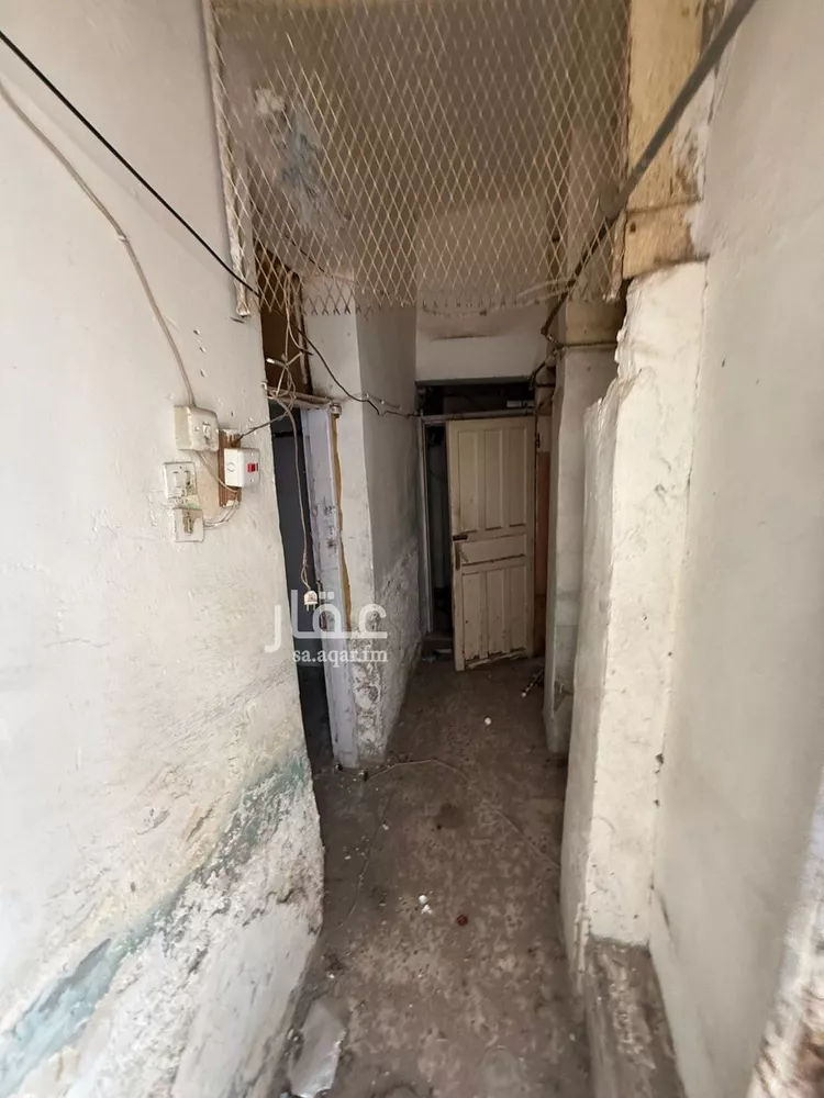 عمارة للبيع في شارع عبدة ابن الحسحاس, حي العنابس, مدينة المدينه المنوره, منطقة المدينة المنورة صورة 2
