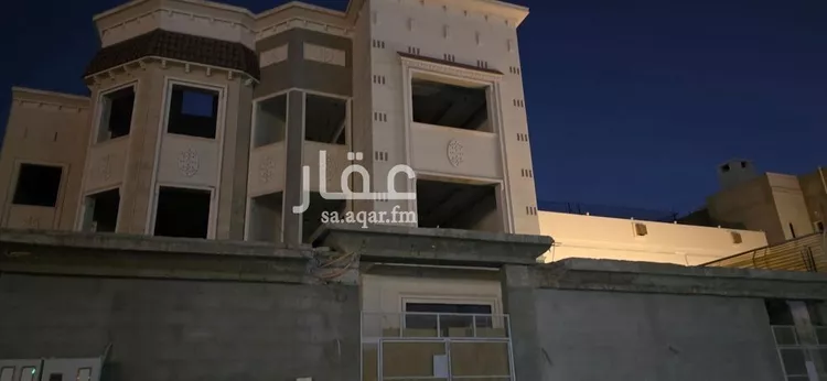 فيلا للبيع في شارع هانيء بن نيار, حي الروابي, مدينة المدينه المنوره, منطقة المدينة المنورة