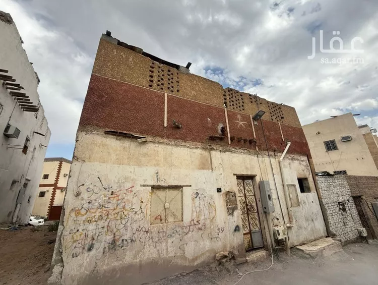 عمارة للبيع في شارع عبدة ابن الحسحاس, حي العنابس, مدينة المدينة المنورة, منطقة المدينة المنورة صورة 4
